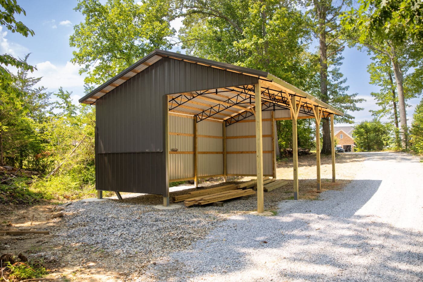 24 x 36 x 10 Run in Shed