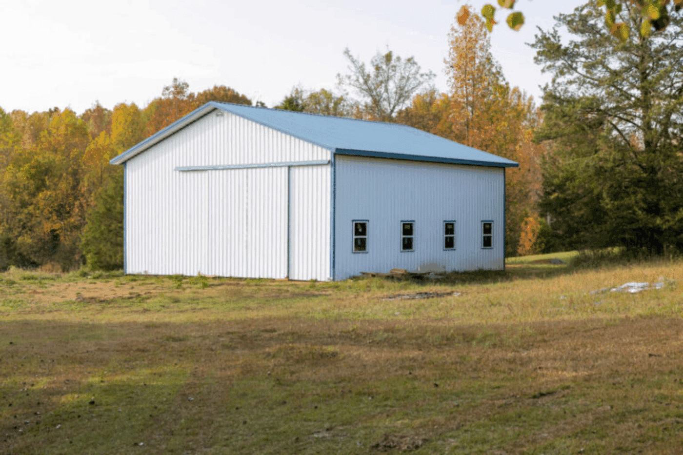 24 x 36 x 12 Pole Building